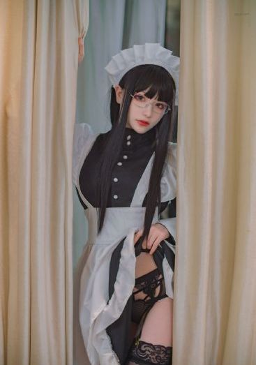 异国恋小说女主中国人_蓝光免费电视剧