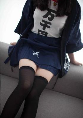 把舌头伸进去添高潮视频_BD英语高清免费观看