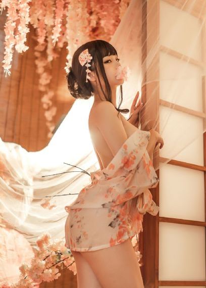 女人脱了内裤_DVD影视在线观看