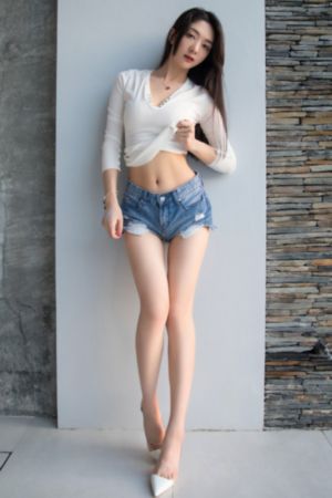 午夜精品免费观看_HD免费在线播放