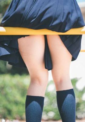 日韩av美女一区二区_国产无码网页在线观看