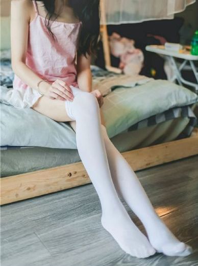 97超cao碰公开在线视频观看_BD完整视频观看