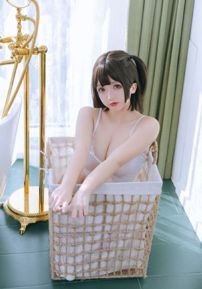 中国人妖和人妖做爰_720超清在线观看