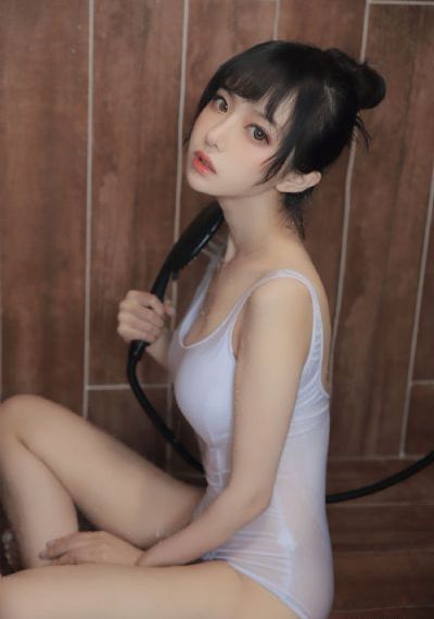 白丝校花扒腿让我c在线观看_BD韩语完整版观看