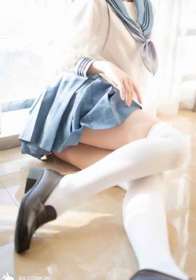 乱码丰满人妻一二三区中文字幕_在线观看