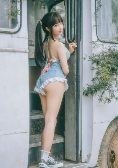 久青草草原免费观看_高清免费电影观看