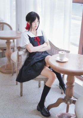 美女无内裤免费看_高清超清免费观看