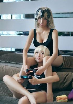 美女艹人小说_BD韩语在线播放